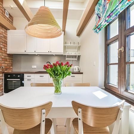 Villa Allegra Apartamenty Z Ogrodem I Sala Zabaw ,Darmowy Parking I Lezaki, 5Minut Do Morza 格丁尼亚 外观 照片