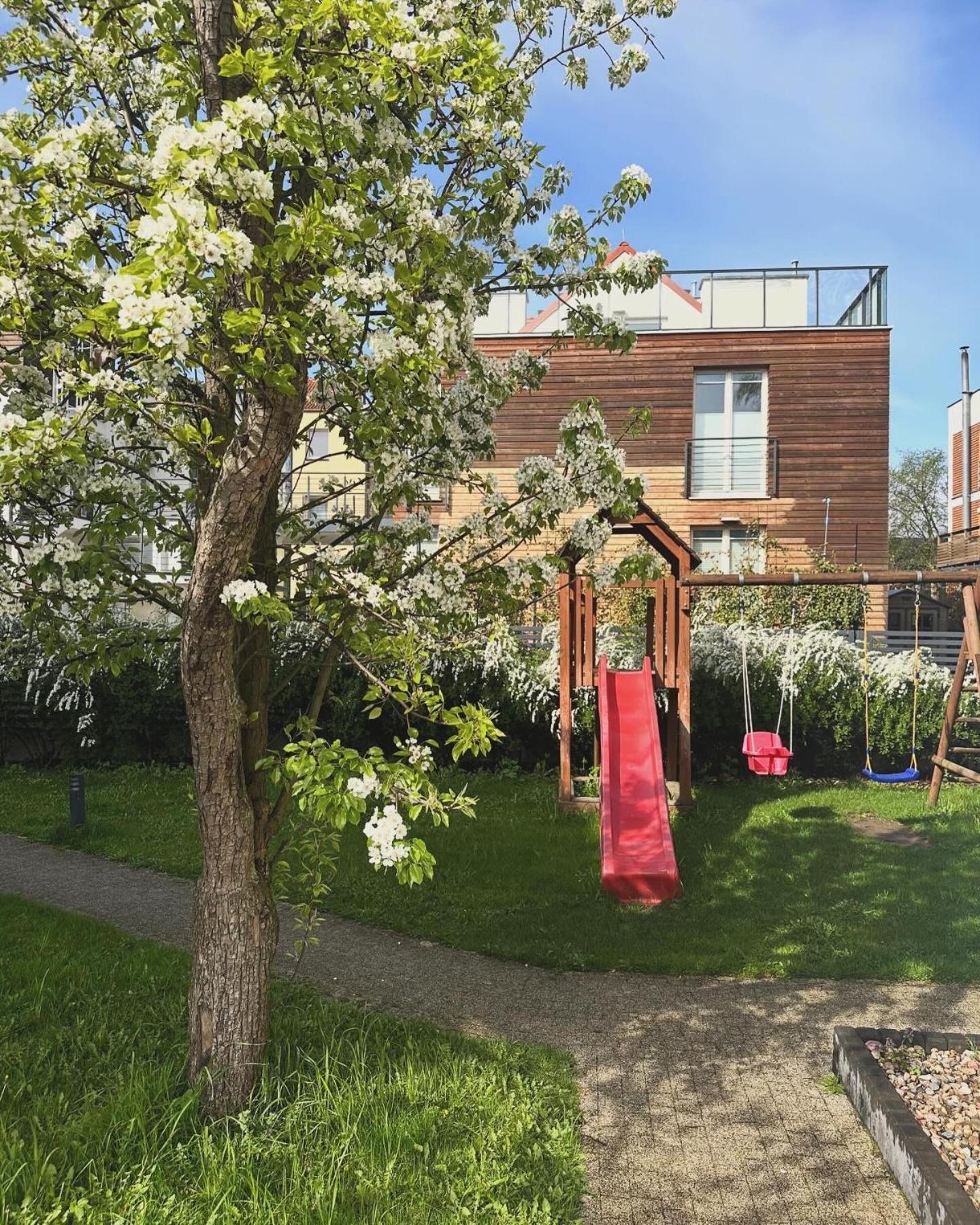 Villa Allegra Apartamenty Z Ogrodem I Sala Zabaw ,Darmowy Parking I Lezaki, 5Minut Do Morza 格丁尼亚 外观 照片