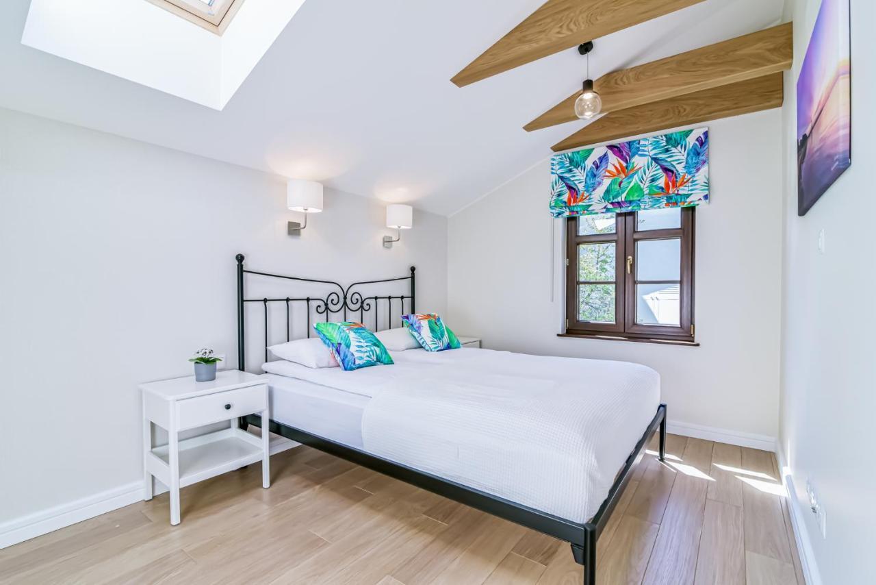 Villa Allegra Apartamenty Z Ogrodem I Sala Zabaw ,Darmowy Parking I Lezaki, 5Minut Do Morza 格丁尼亚 外观 照片